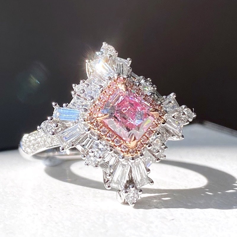 Gia Certified 14k Gold 2.90 Ctw Natural Pink Diamond & Diamond Ring/pendant( Without Chain ): Ref:231068298 // gold content:14k gold // ring size:7. 25us // // main gemstone:pink diamond // certified:gia // shape:radiant // carat weight:1. 00ct // clarity grade:i1 // color:pink //