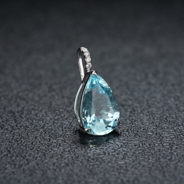 14k Gold 3.58 Ct Natural Aquamarine & Diamond Pendant( Without Chain ) - 2