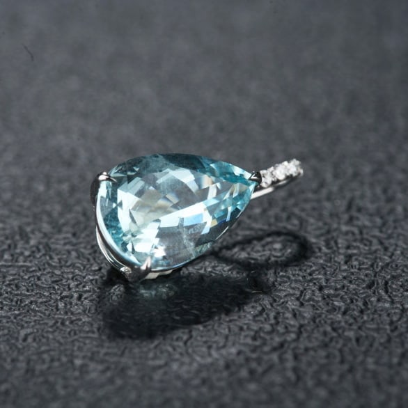 14k Gold 3.58 Ct Natural Aquamarine & Diamond Pendant( Without Chain ) - 8