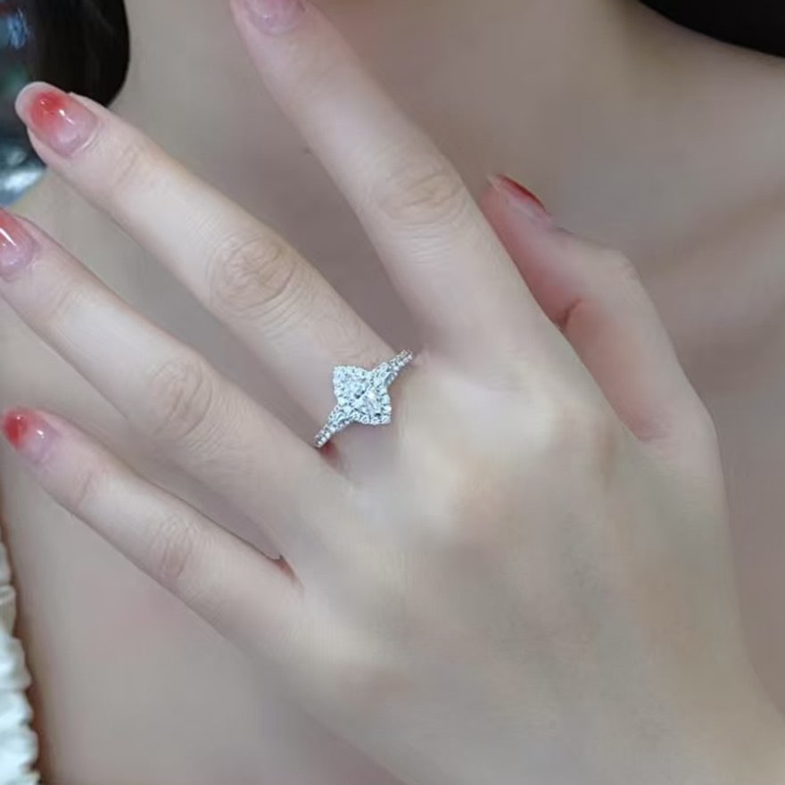 Gia Certified 14k Gold 0.50 Ct Natural H Vs2 Marquise Diamond Ring - 3