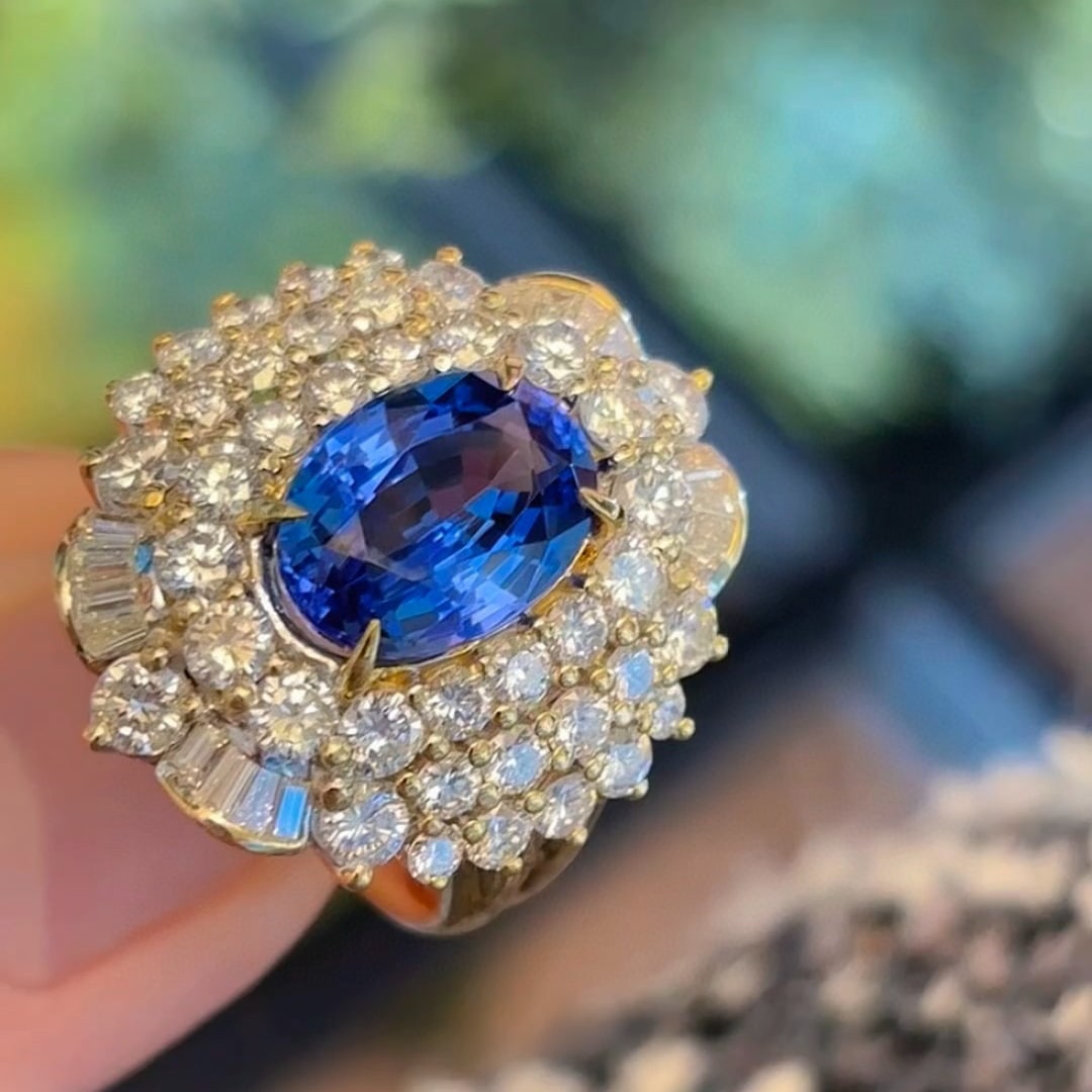 14k Gold 6.46 Ctw Natural Tanzanite & Diamond Ring - 2