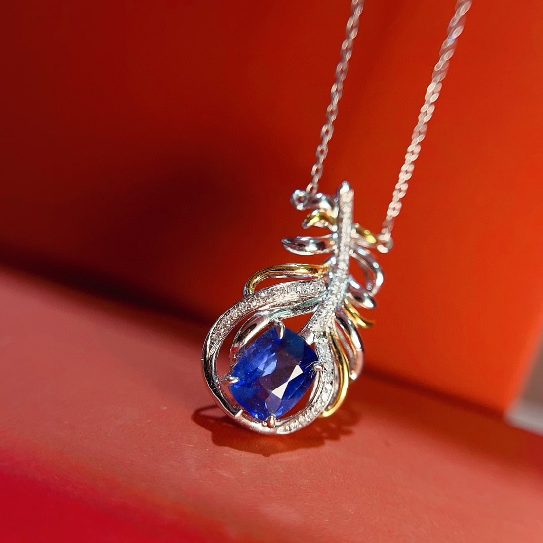 14k Gold 1.50 Ct Natural Sapphire & Diamond Necklace: Ref:231068337 // gold content:14k gold // main gemstone:sapphire // shape:cushion // carat weight:1. 50ct // color:blue // treatment:natural // // adjacent gemstone 2 : diamond // number of stones:40