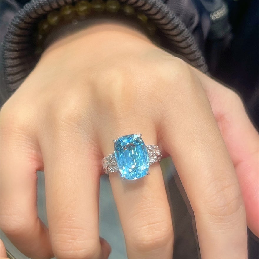 14k Gold 6.99 Ctw Natural Aquamarine & Diamond Ring - 5