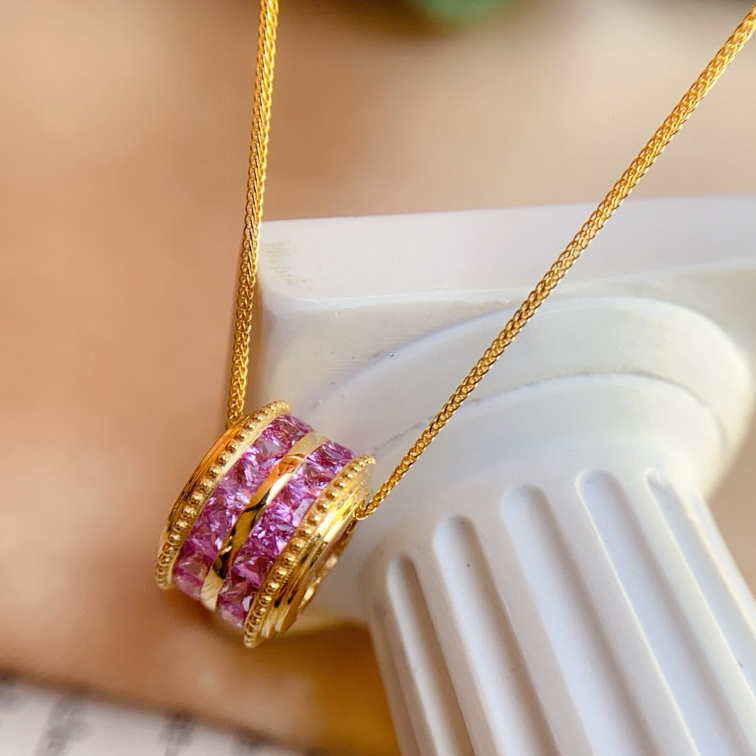 14k Gold 2.80 Ct Natural Sapphire Necklace - 2