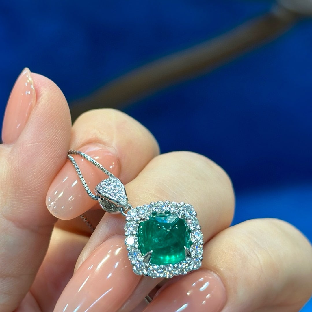 14k Gold 4.13 Ctw Vivid Green Natural Emerald & Diamond Pendant( Without Chain ) - 3