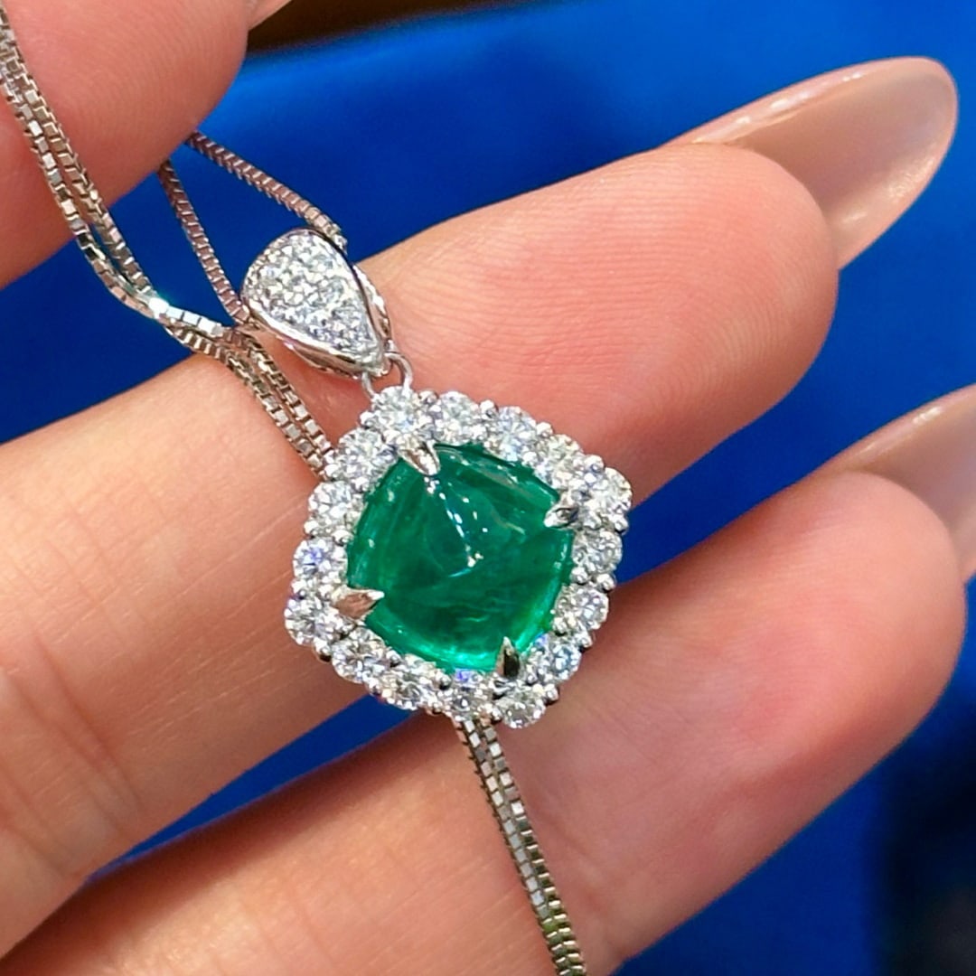 14k Gold 4.13 Ctw Vivid Green Natural Emerald & Diamond Pendant( Without Chain ) - 5