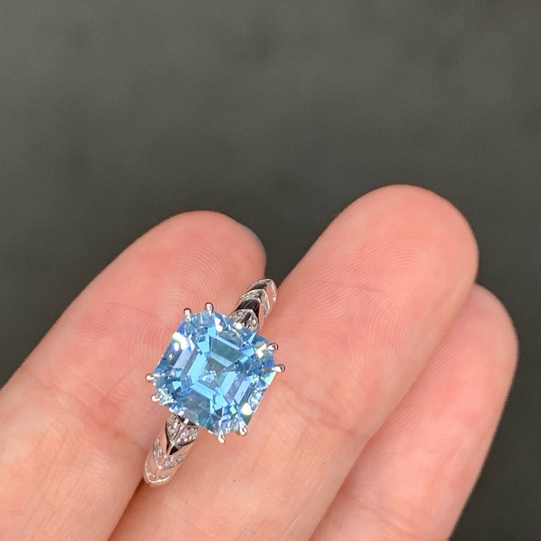 14k Gold 2.99 Ctw Natural Aquamarine & Diamond Ring - 2