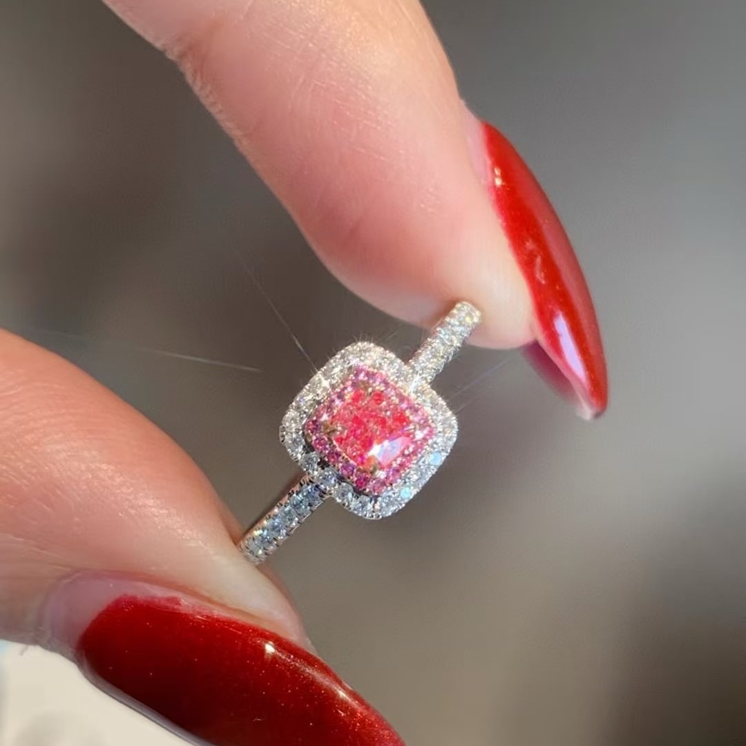 14k Gold 0.49 Ctw Natural Pink Diamond & Diamond Ring: Ref:230969049 // gold content:14k gold // ring size:7. 25us // // main gemstone:pink diamond // shape:cushion // carat weight:0. 31ct // color:pink // treatment:natural // // adjacent gemstone 2 :
