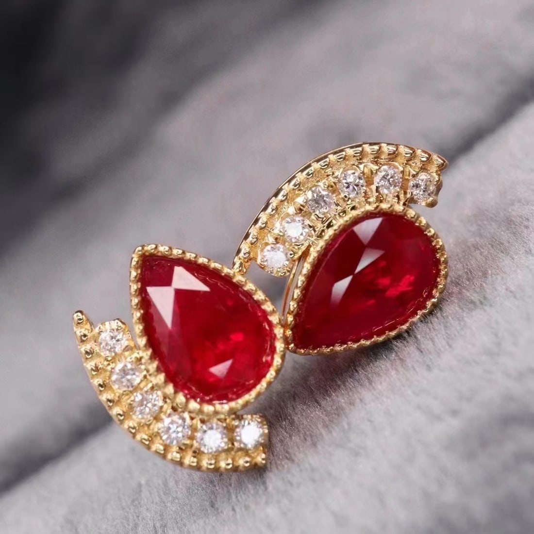 14k Gold 1.16 Ct Natural Ruby & Diamond Earrings - 2