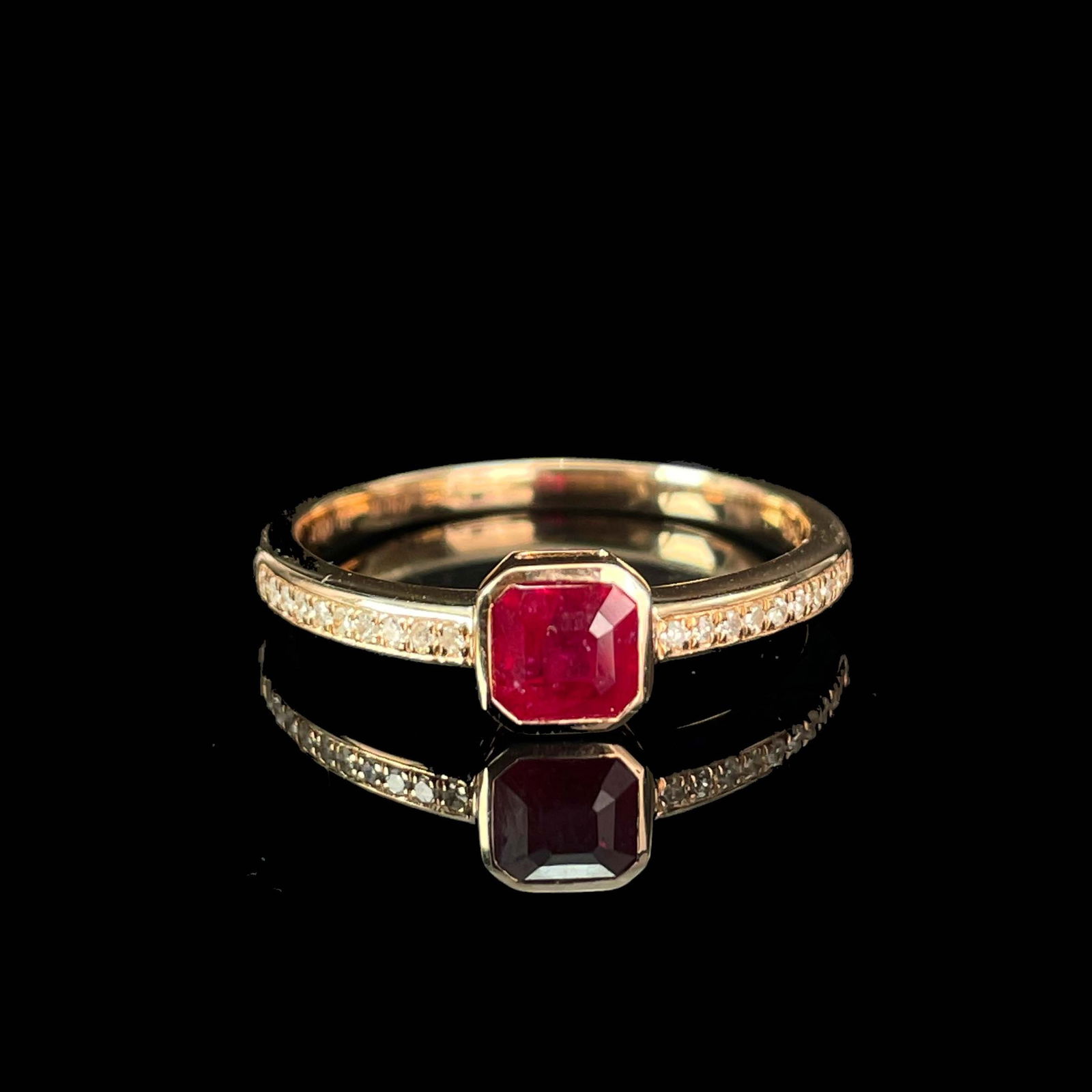14k Gold 0.57 Ctw Natural Ruby & Diamond Ring - 6