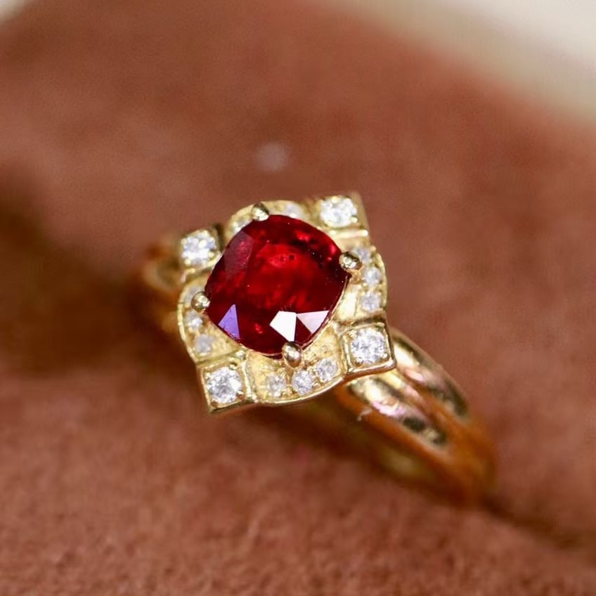 14k Gold 1.31 Ctw Natural Ruby & Diamond Ring - 4