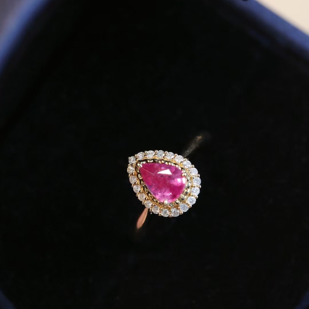 14k Gold 1.27 Ctw Natural Sapphire & Diamond Ring: Ref:230969097 // gold content:14k gold // ring size:7. 25us // // main gemstone:sapphire // shape:pear // carat weight:1. 05ct // color:pink // treatment:natural // // adjacent gemstone 2 :