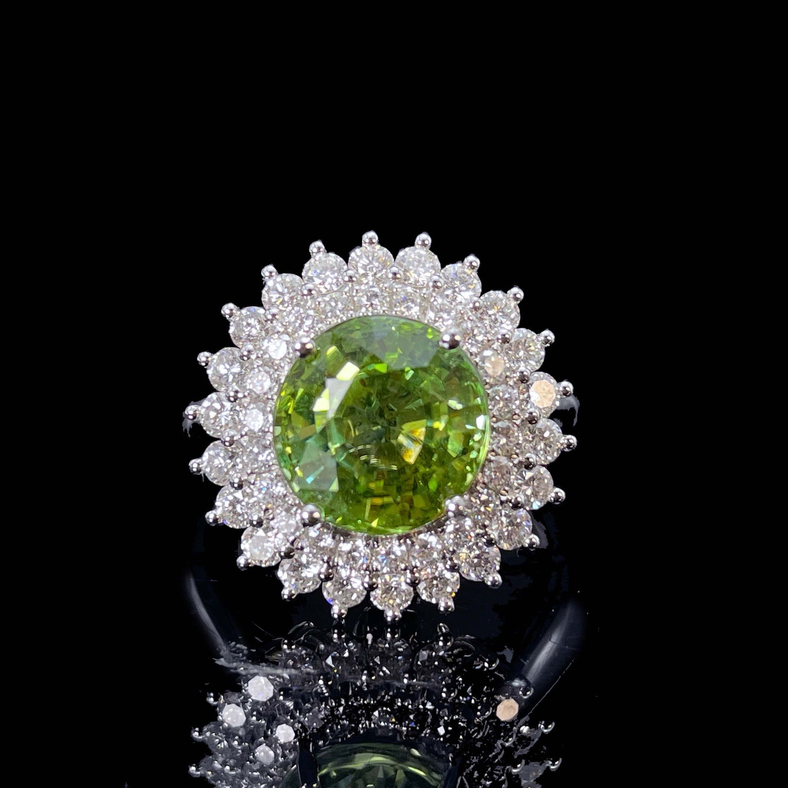 14k Gold 5.39 Ctw Natural Tourmaline & Diamond Ring/pendant( Without Chain ): Ref:230969102 // gold content:14k gold // ring size:7. 25us // // main gemstone:tourmaline // shape:round // carat weight:4. 19ct // color:green // treatment:natural // cut grade:g // // adjacent