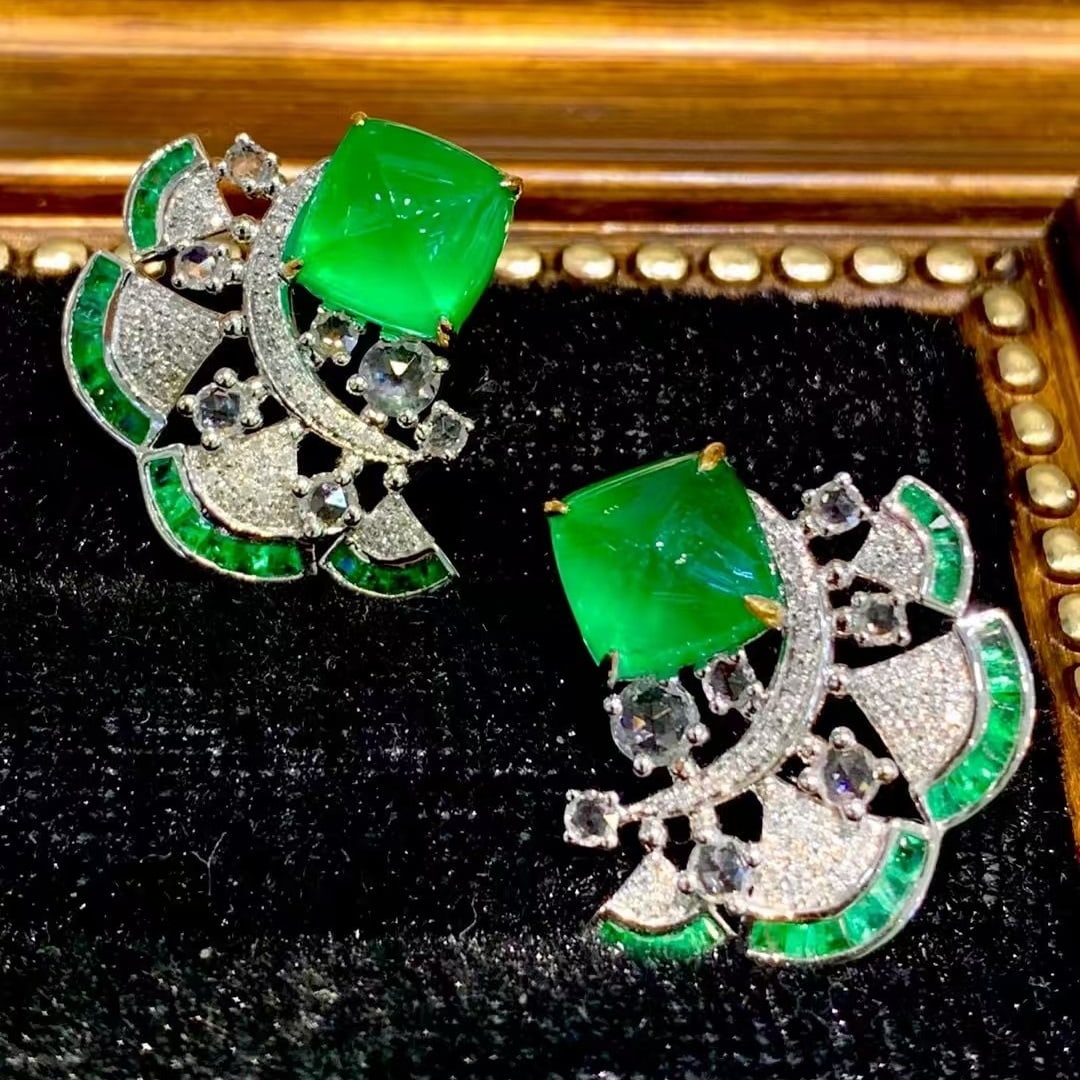 14k Gold 6 Ct Natural Emerald & Diamond & Sapphire & Emerald Earrings - 5