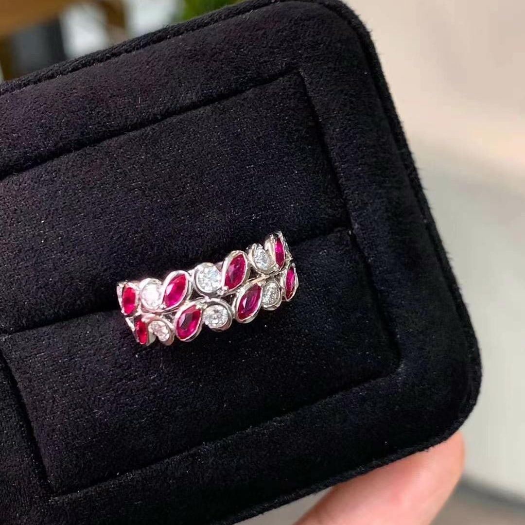 14k Gold 1.53 Ctw Natural Ruby & Diamond Ring: Ref:230969149 // gold content:14k gold // ring size:7. 25us // // main gemstone:ruby // shape:marquise // carat weight:0. 82ct // color:red // treatment:natural // // adjacent gemstone 2 : diamond