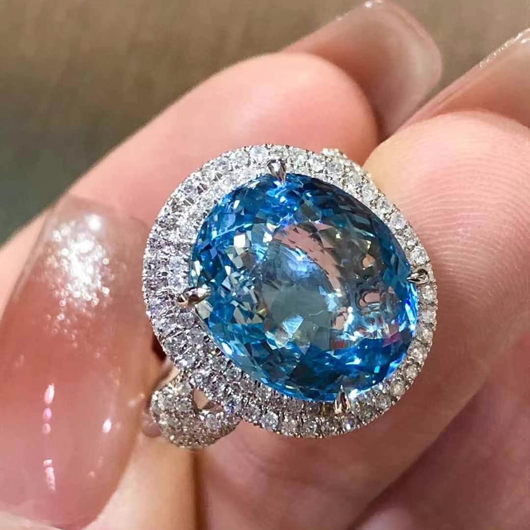 14k Gold 6.3 Ct Natural Aquamarine & Diamond Ring (1 of 5)