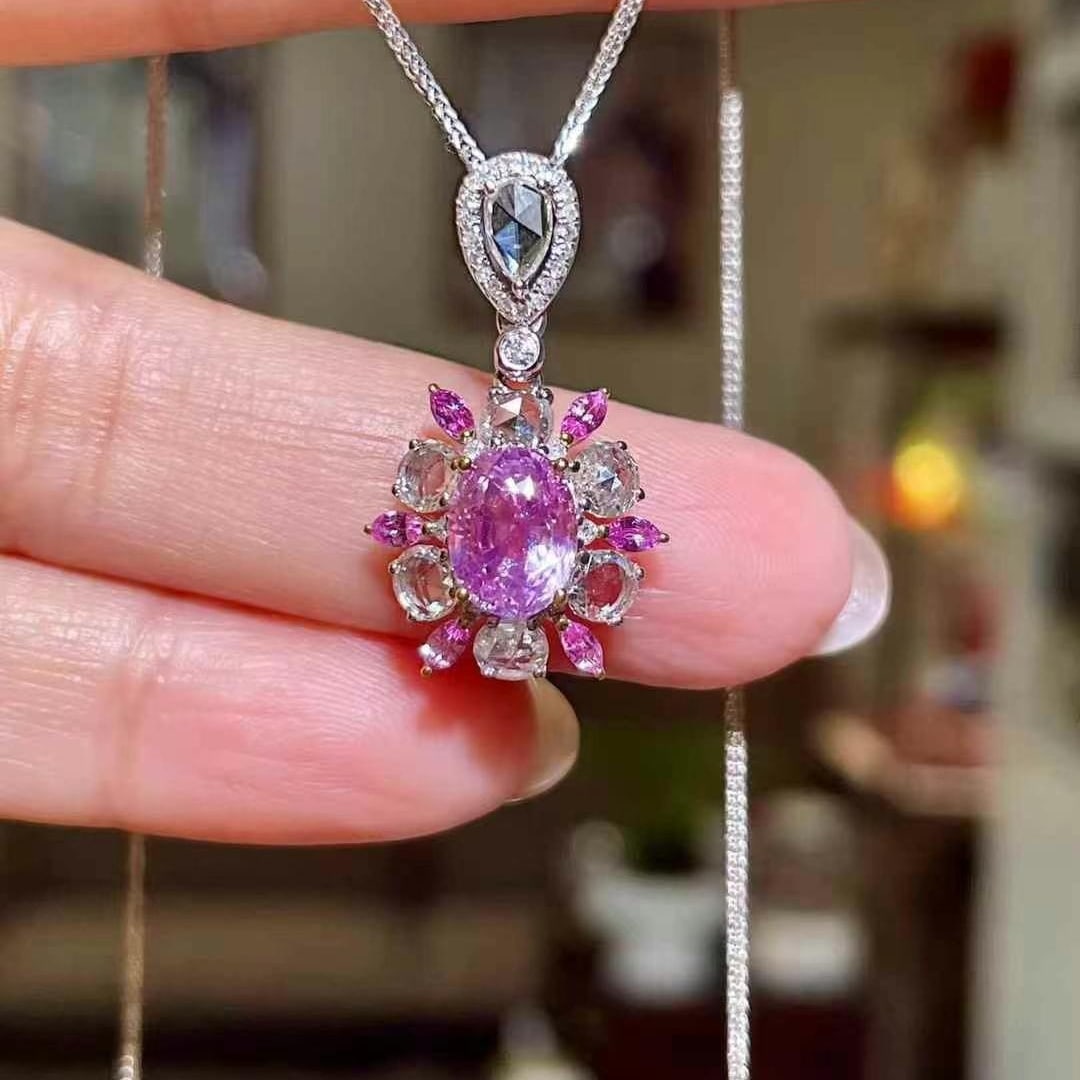 14k Gold 2.96 Ctw Natural Sapphire & Diamond Pendant( Without Chain ): Ref:230969244 // gold content:14k gold // main gemstone:sapphire // shape:oval // carat weight:2. 00ct // color:pink // treatment:natural // // adjacent gemstone 2 : diamond // shape:multiply //