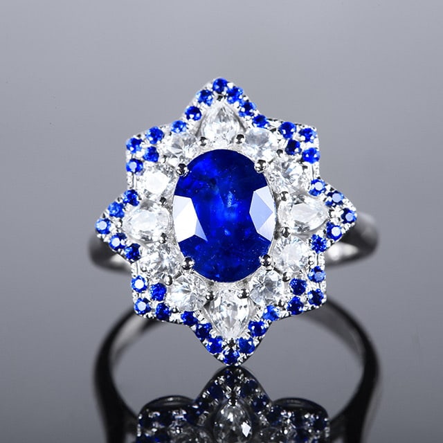 14k Gold 3.88 Ctw Natural Sapphire & Sapphire Ring: Ref:230970003 // gold content:14k gold // ring size:7. 25us // // main gemstone:sapphire // shape:multiply // carat weight:2. 65ct // color:royal blue // treatment:natural // // adjacent gemstone