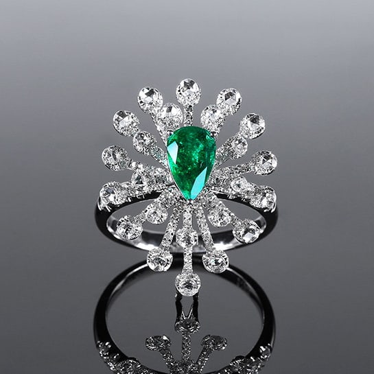 14k Gold 2.02 Ctw Vivid Green Natural Emerald & Diamond Ring/pendant( Without Chain ): Ref:230970004 // gold content:14k gold // ring size:7. 25us // // main gemstone:emerald // shape:pear // carat weight:1. 01ct // color:vivid green // treatment:natural // // adjacent gemstone 2 :