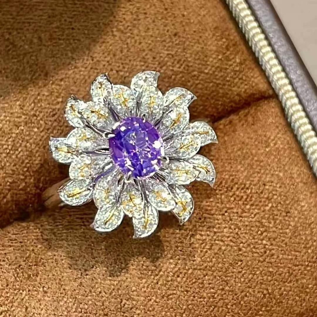 14k Gold 1.06 Ct Natural Sapphire & Diamond Ring: Ref:230970087 // gold content:14k gold // ring size:7. 25us // // main gemstone:sapphire // shape:oval // carat weight:1. 06ct // color:purple // treatment:natural // // adjacent gemstone 2 :