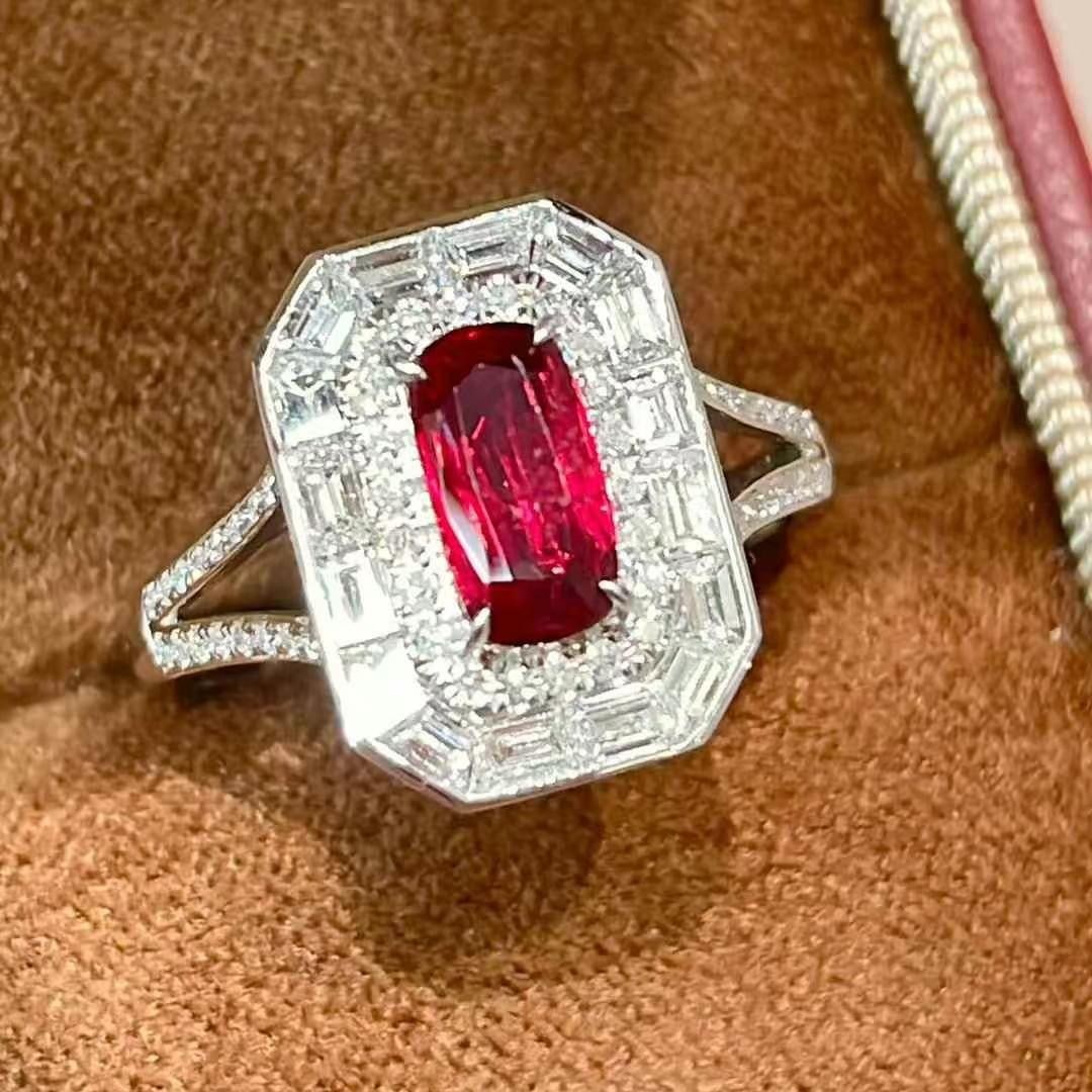 14k Gold 2.15 Ctw Natural Ruby & Diamond Ring - 3