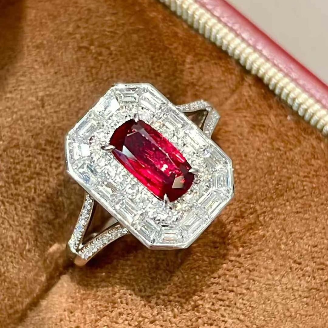 14k Gold 2.15 Ctw Natural Ruby & Diamond Ring - 4