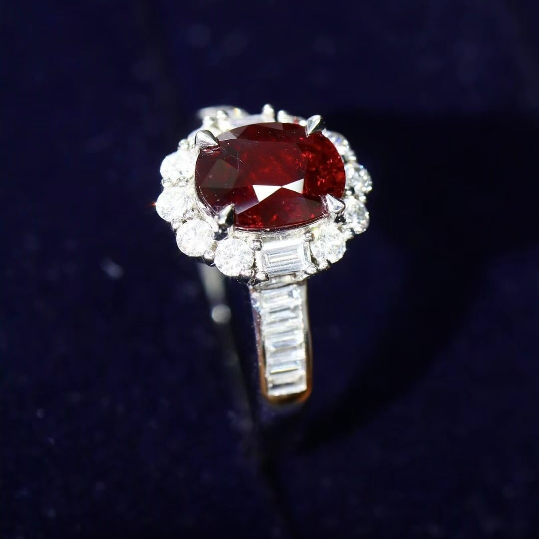 14k Gold 1.74 Ctw Natural Ruby & Diamond Ring - 3