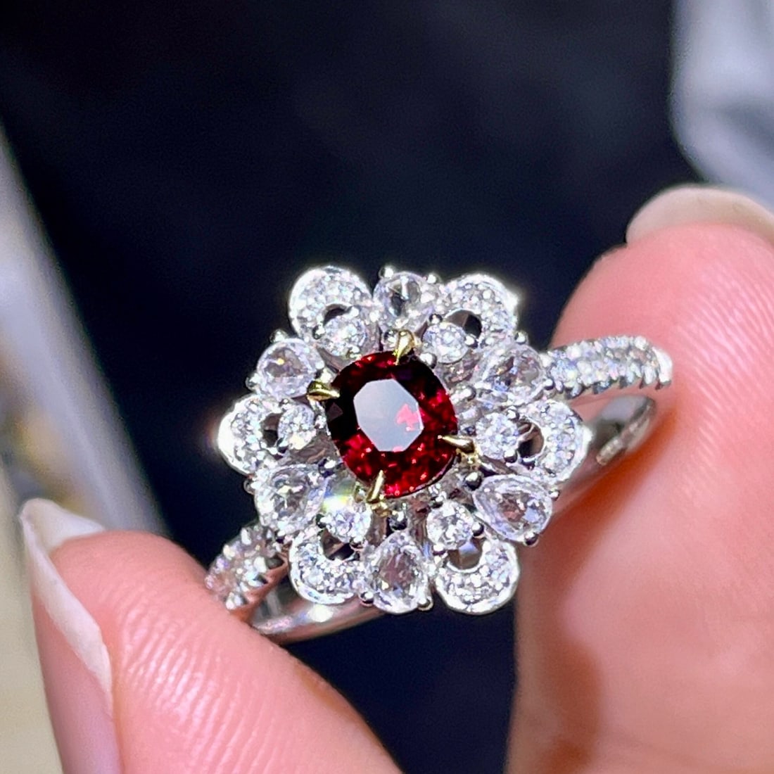 14k Gold 1.28 Ctw Natural Ruby & Diamond Ring - 3