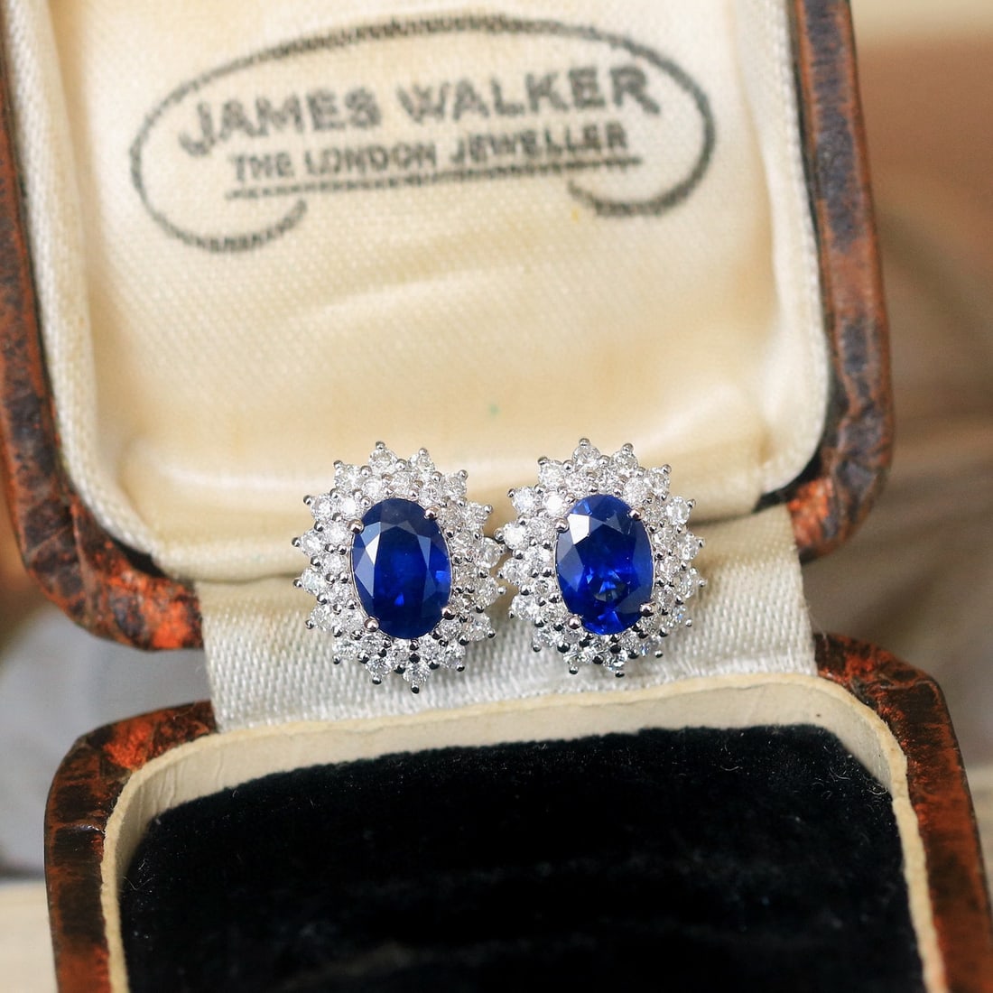 14k Gold 1.52 Ctw Natural Sapphire & Diamond Earrings: Ref:230970178 // gold content:14k gold // main gemstone:sapphire // shape:oval // carat weight:1. 00ct // color:royal blue // treatment:natural // // adjacent gemstone 2 : diamond // shape:round // ca