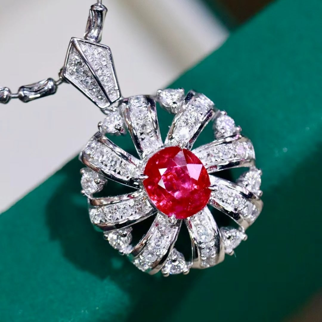 14k Gold 1.51 Ctw Natural Ruby & Diamond Pendant( Without Chain ): Ref:230970220 // gold content:14k gold // main gemstone:ruby // shape:oval // carat weight:1. 02ct // color:red // treatment:natural // // adjacent gemstone 2 : diamond // shape:round // carat