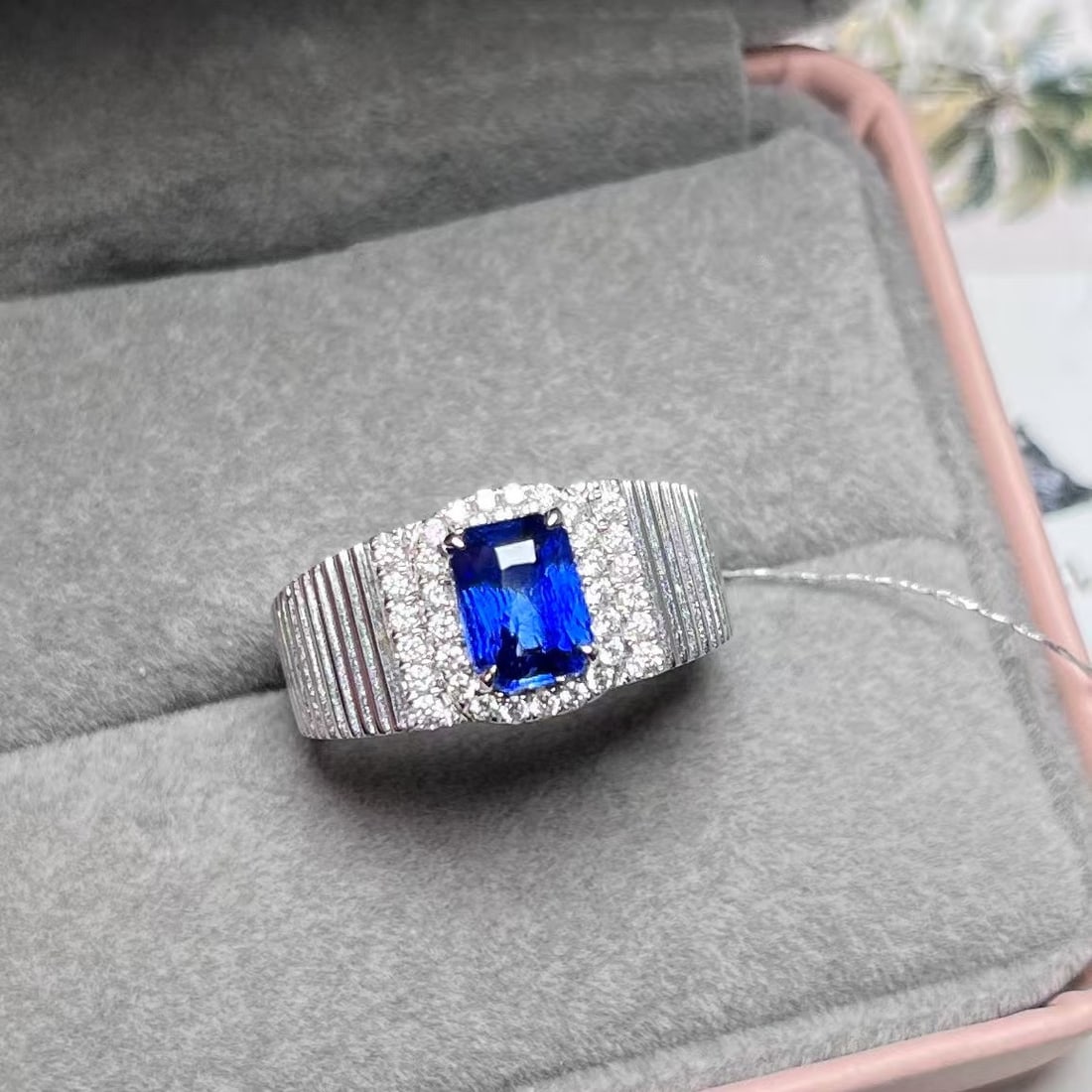 14k Gold 1.74 Ctw Natural Sapphire & Diamond Ring: Ref:230970242 // gold content:14k gold // ring size:7. 25us // // main gemstone:sapphire // shape:octagonal // carat weight:1. 51ct // color:royal blue // treatment:natural // // adjacent gemstone