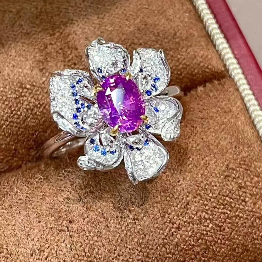 14k Gold 1.08 Ct Natural Sapphire & Diamond & Sapphire Ring: Ref:230970245 // gold content:14k gold // ring size:7. 25us // // main gemstone:sapphire // shape:oval // carat weight:1. 08ct // color:purple // treatment:natural // // adjacent gemstone 2 : diamond