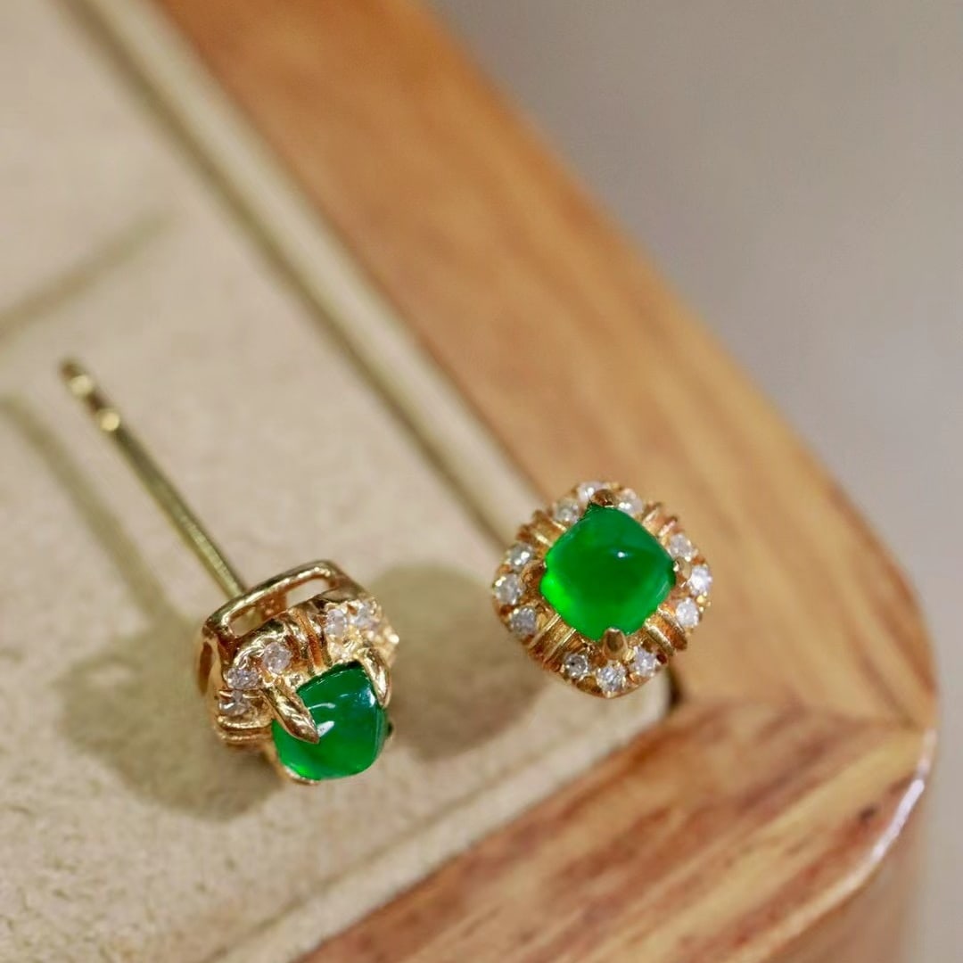 14k Gold 0.59 Ctw Vivid Green Natural Emerald & Diamond Earrings - 2