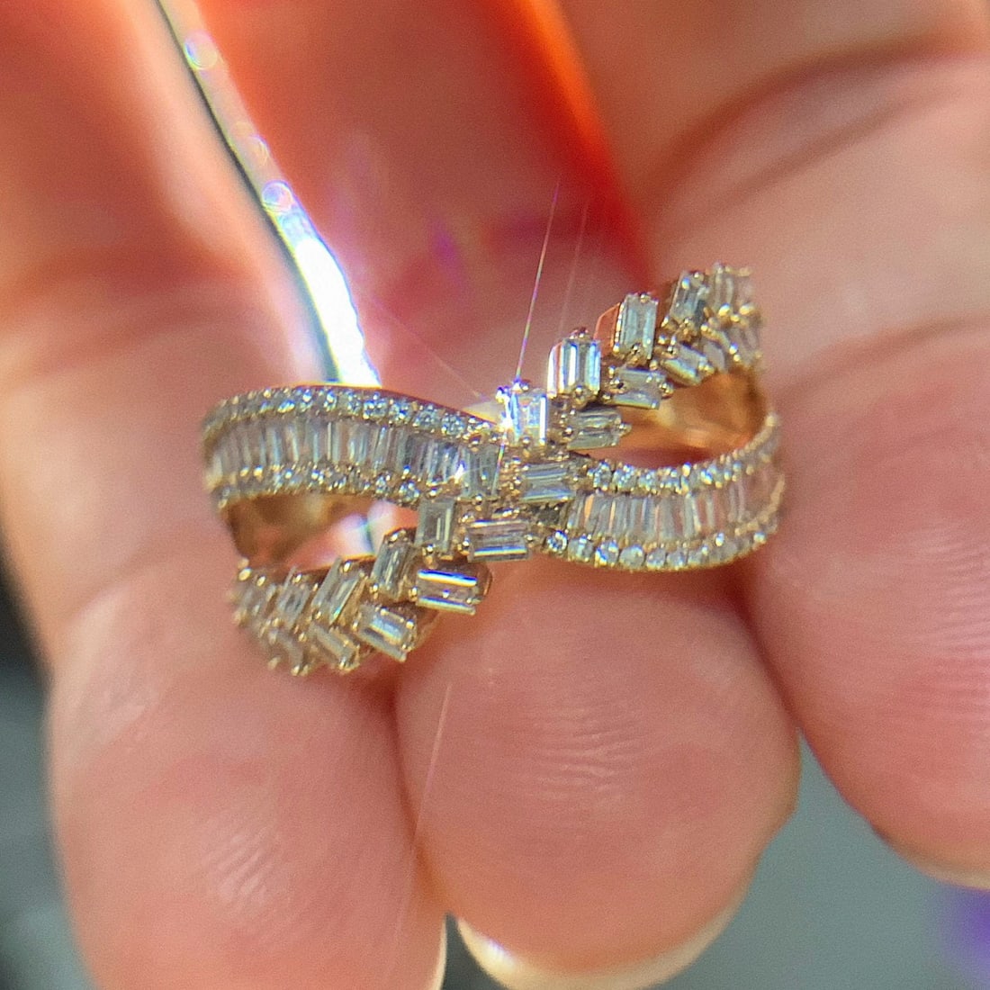 14k Gold 0.7 Ct Natural H Diamond Ring: Ref:230970289 // gold content:14k gold // ring size:7. 25us // // main gemstone:diamond // shape:multiply // carat weight:0. 7ct // clarity grade:vs-si // color:h // treatment:natural // Condition: