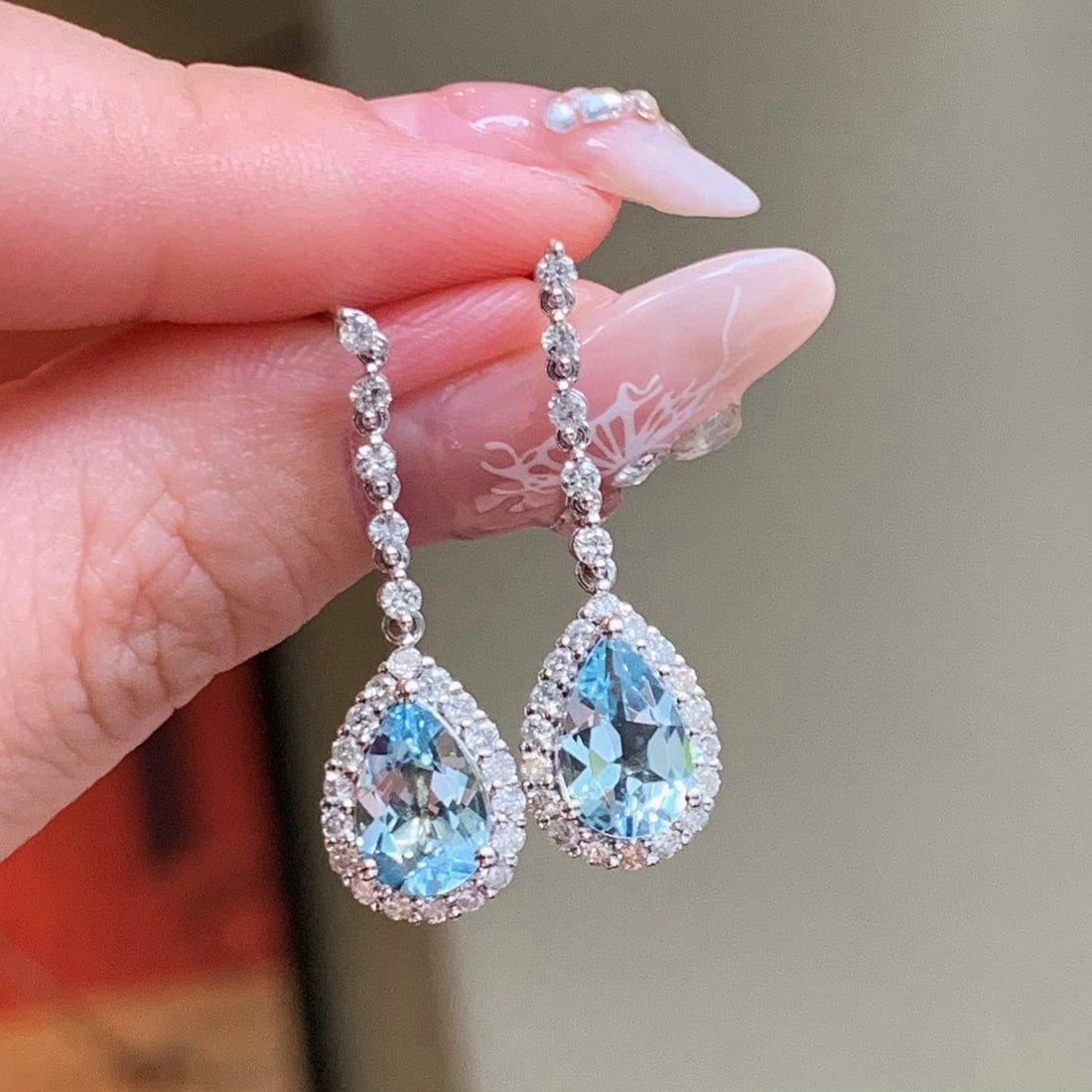 14k Gold 2.08 Ct Natural Aquamarine & Diamond Earrings - 7