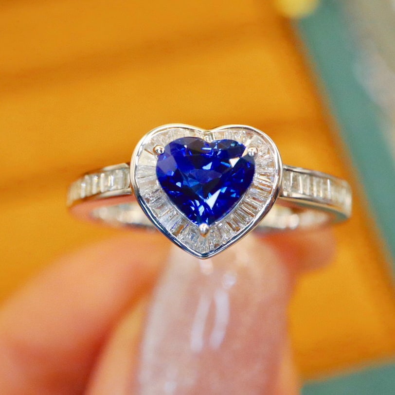 14k Gold 1.35 Ctw Natural Sapphire & Diamond Ring: Ref:230970332 // gold content:14k gold // ring size:7. 25us // // main gemstone:sapphire // shape:heart // carat weight:1. 05ct // color:royal blue // treatment:natural // // adjacent gemstone 2 :