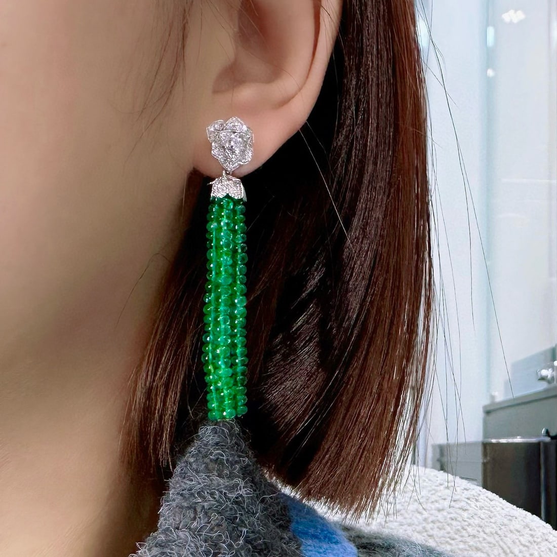 14k Gold 26.15 Ct Natural Emerald & Diamond Earrings - 4