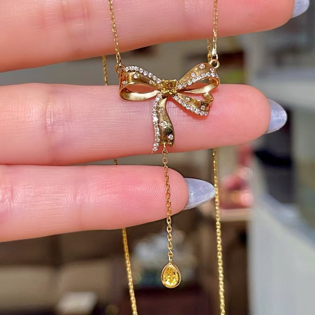 14k Gold 0.42 Ctw Natural Yellow Diamond & Diamond Necklace: Ref:230970384 // gold content:14k gold // main gemstone:yellow diamond // shape:multiply // carat weight:0. 27ct // color:yellow // treatment:natural // // adjacent gemstone 2 : diamond //