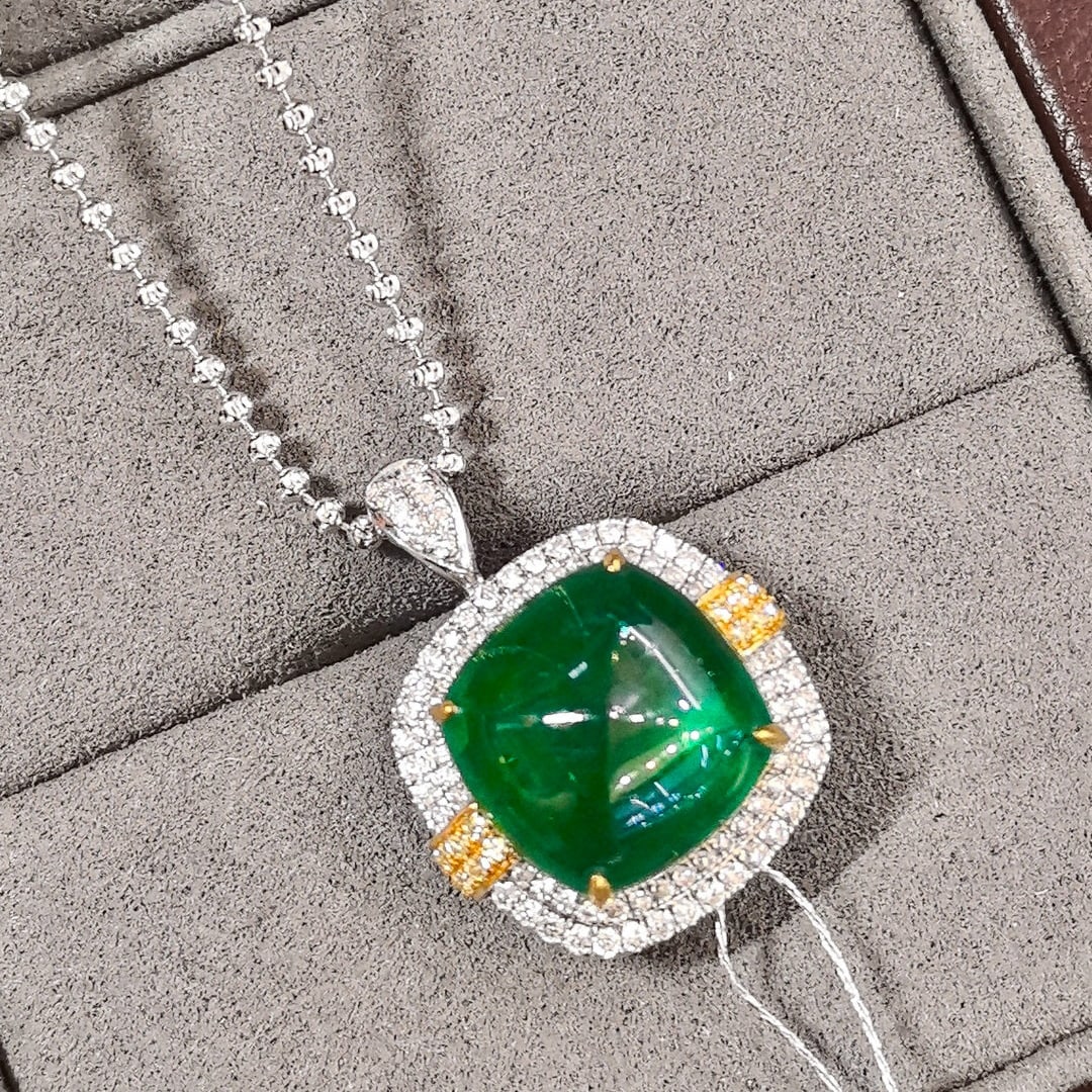 14k Gold 7.91 Ctw Natural Emerald & Diamond Ring/pendant( Without Chain ): Ref:230970400 // gold content:14k gold // ring size:7. 25us // // main gemstone:emerald // shape:suger-loaf // carat weight:7. 23ct // color:green // treatment:natural // // adjacent gemstone 2 :