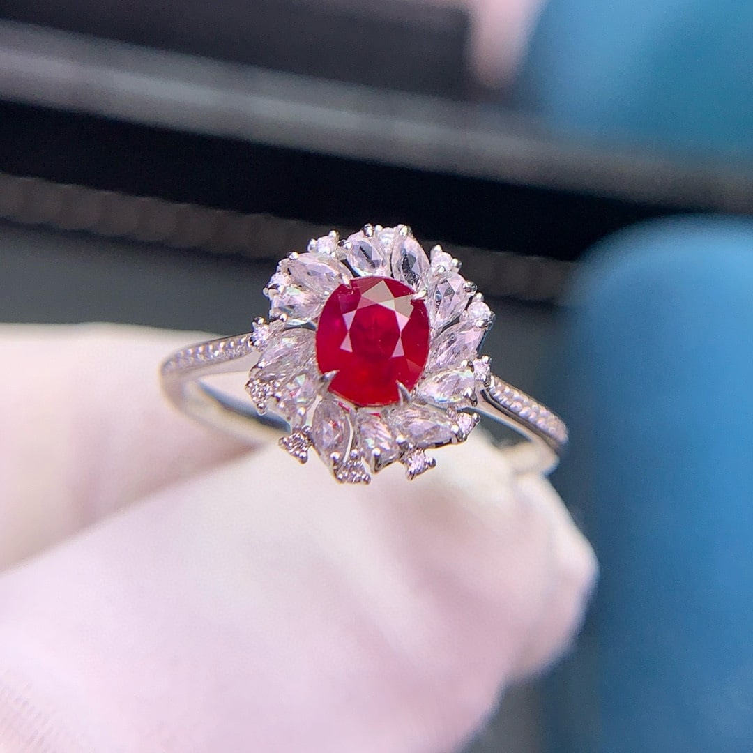 14k Gold 0.76 Ct Natural Ruby & Diamond & Sapphire Ring: Ref:230970402 // gold content:14k gold // ring size:7. 25us // // main gemstone:ruby // shape:oval // carat weight:0. 76ct // color:pigeonblood red // treatment:natural // // adjacent gemstone 2 :