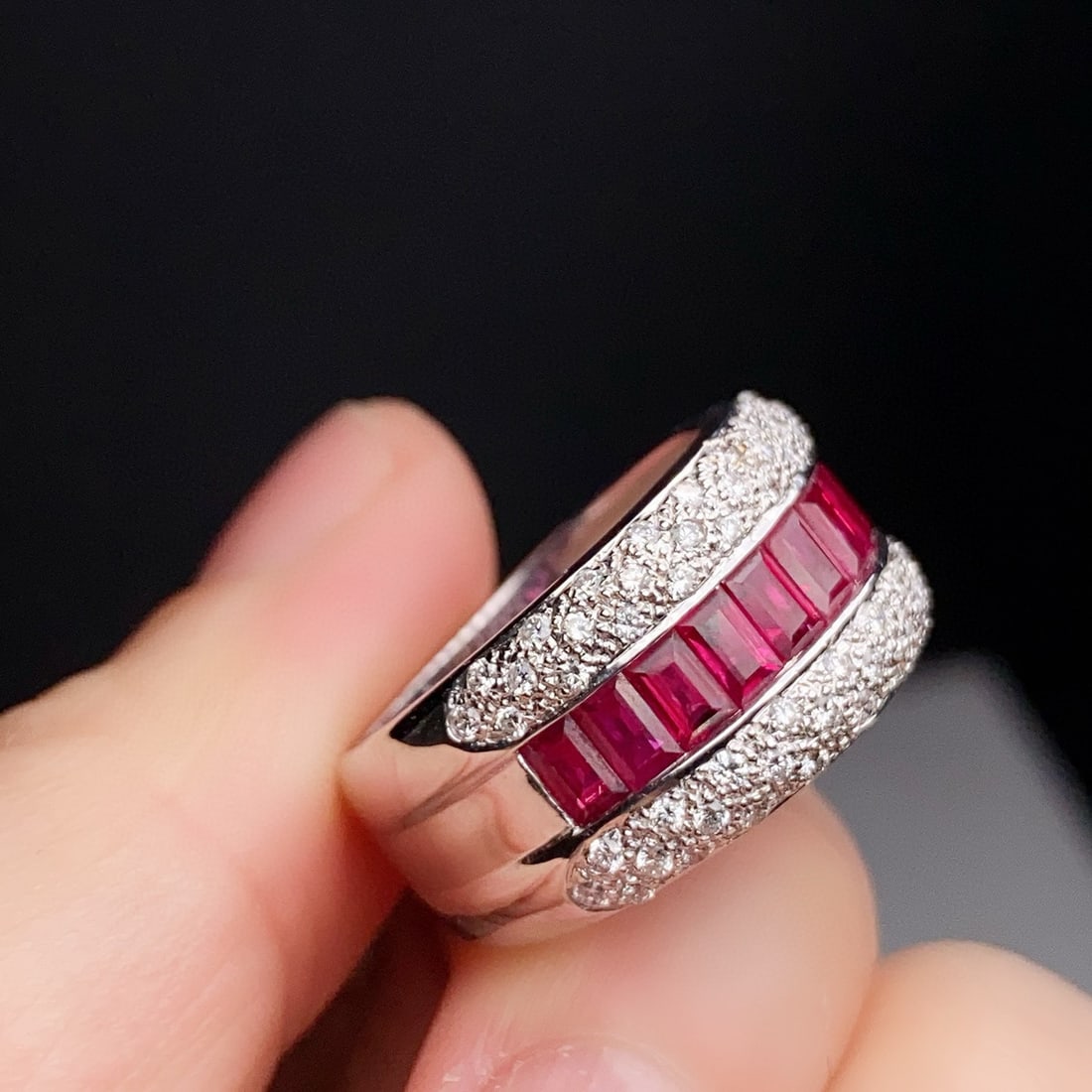 14k Gold 2.46 Ctw Natural Ruby & Diamond Ring - 4