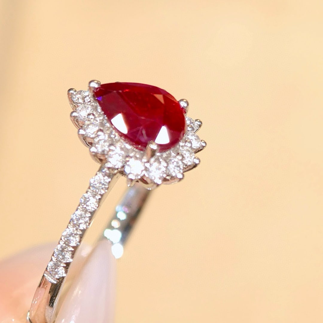 14k Gold 1.28 Ctw Natural Ruby & Diamond Ring - 3