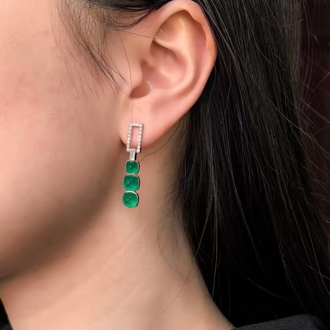 14k Gold 6.2 Ct Natural Emerald & Diamond Earrings - 5