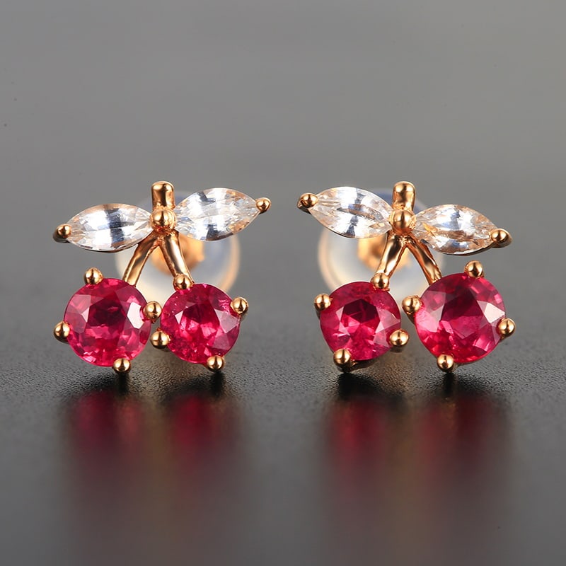 14k Gold 0.83 Ct Natural Ruby & Sapphire Earrings: Ref:230971086 // gold content:14k gold // main gemstone:ruby // shape:round // carat weight:0. 83ct // color:red // treatment:natural // cut grade:g // // adjacent gemstone 2 : sapphire //