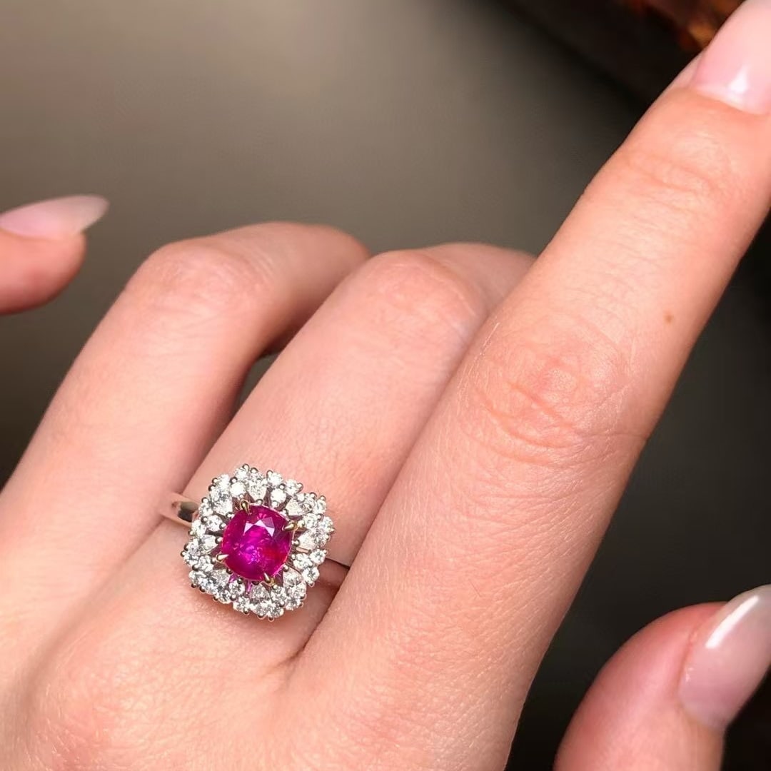 14k Gold 1.76 Ctw Natural Ruby & Diamond Ring - 4