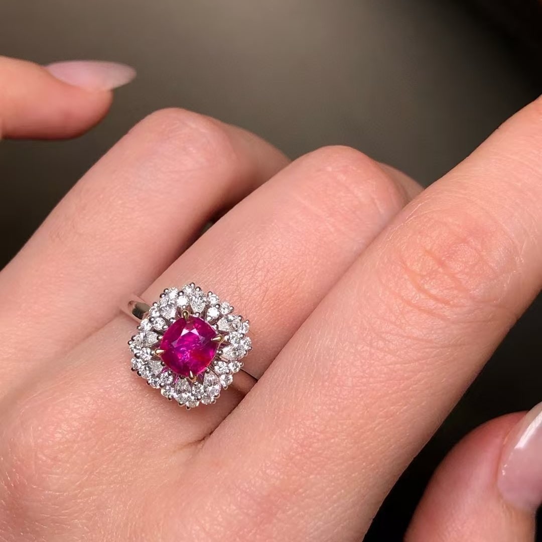 14k Gold 1.76 Ctw Natural Ruby & Diamond Ring - 5