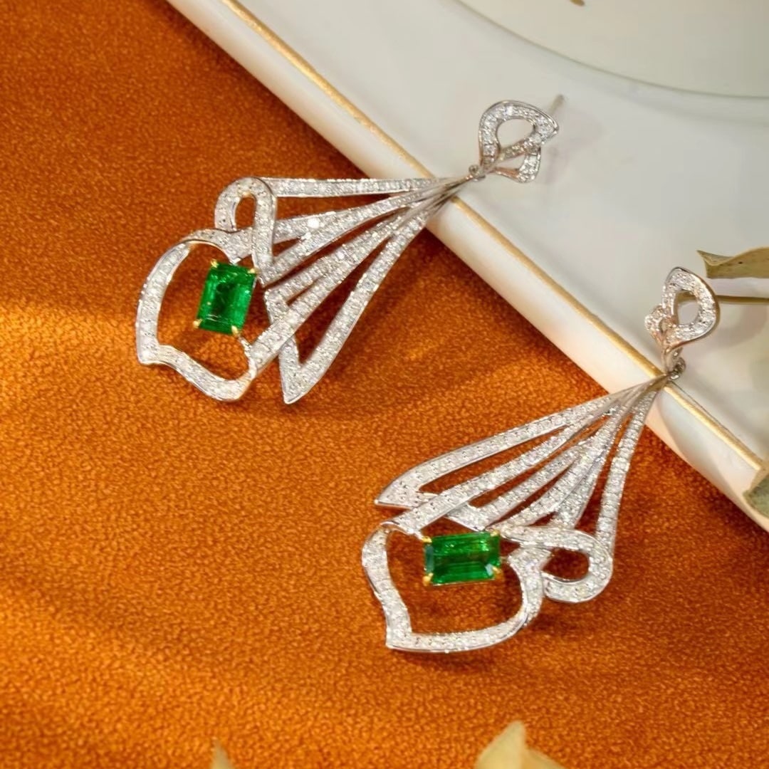 14k Gold 2.08 Ctw Vivid Green Natural Emerald & Diamond Earrings - 8