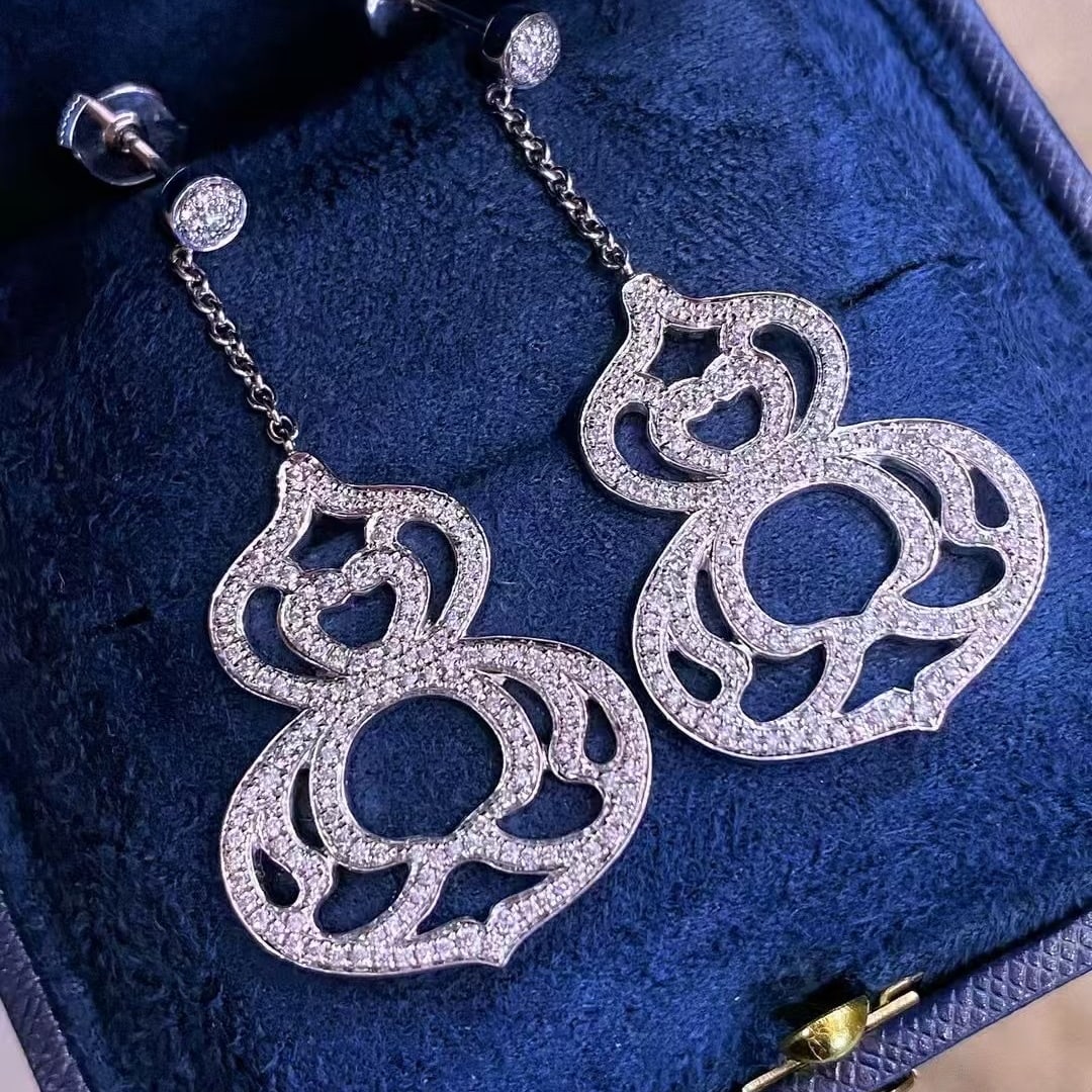 14k Gold 1.5 Ct Natural H Diamond Earrings: Ref:230971133 // gold content:14k gold // main gemstone:diamond // shape:round // carat weight:1. 5ct // clarity grade:vs-si // color:h // treatment:natural // cut grade:g // Condition: NewLow