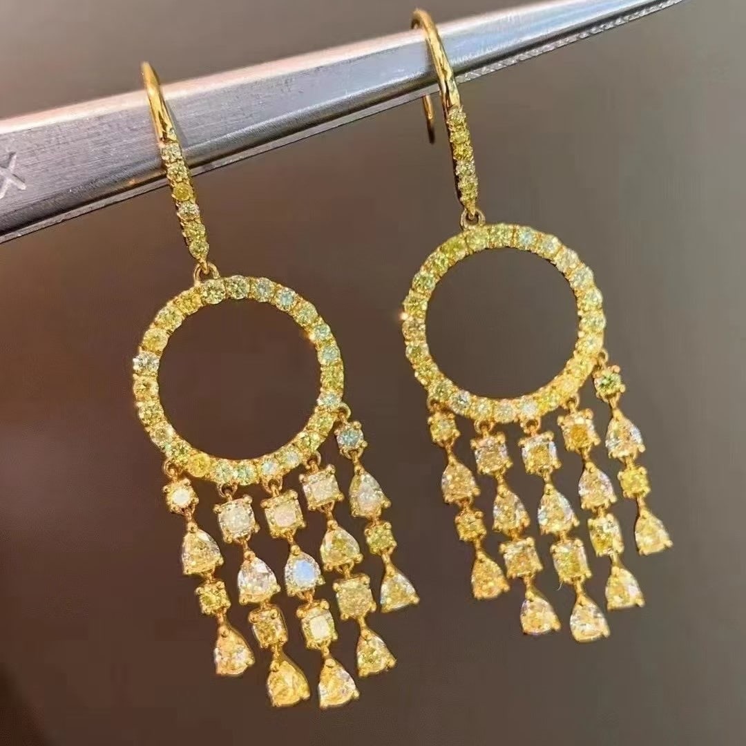 14k Gold 4.33 Ctw Natural Yellow Diamond & Yellow Diamond Earrings: Ref:230971138 // gold content:14k gold // main gemstone:yellow diamond // shape:multiply // carat weight:2. 88ct // color:yellow // treatment:natural // // adjacent gemstone 2 : yellow diamond //