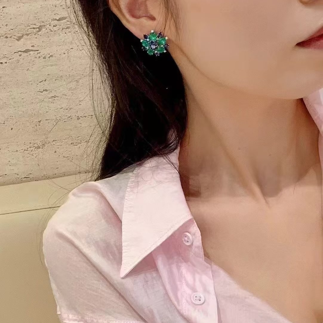 14k Gold 8.83 Ctw Natural Emerald & Sapphire Earrings - 3